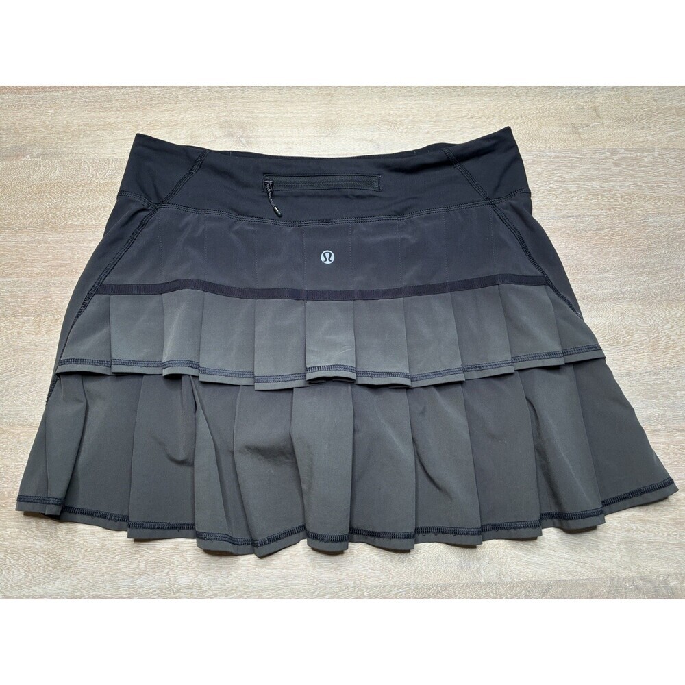 Lululemon Pace Setter Skirt in Black & Gray Ombre Size 10
